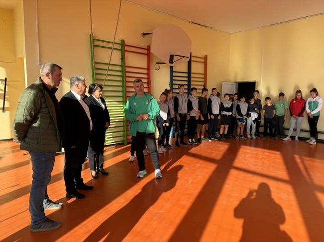 Община Видин: Модерно спортно оборудване бе дарено на двата спортни клуба по кану каяк