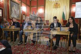 „С какво допринасят принудително разселените лица към приемащата ги страна?“ - форум