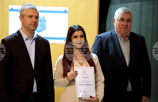 Варна - отличия - млади учители