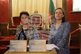 „С какво допринасят принудително разселените лица към приемащата ги страна?“ - форум