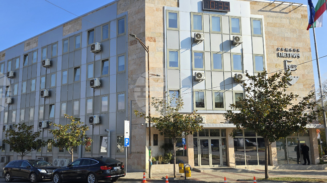 Около 80 процента от дължимите данъци и такси в община Петрич са заплатени