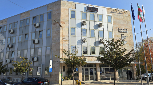 Свлачище се е активирало по пътя към хижа „Беласица“, пътната обстановка в община Петрич е нормална 