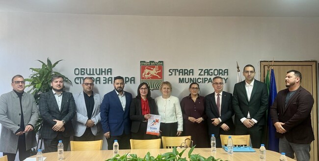 Община Стара Загора: Бъдещи съвместни инициативи обсъдиха зам.-кметът Надежда Чакърова и двата Ротари клуба в Стара Загора