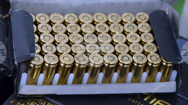 При ремонт на къща в Смолян откриха оръжие и боеприпаси