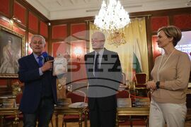 „С какво допринасят принудително разселените лица към приемащата ги страна?“ - форум