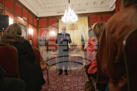 „С какво допринасят принудително разселените лица към приемащата ги страна?“ - форум