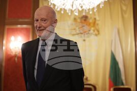 „С какво допринасят принудително разселените лица към приемащата ги страна?“ - форум - Симеон Сакскобургготски