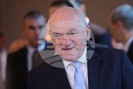 "Лекарите, на които вярваме" - проект - церемония - награди