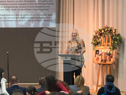 Кипър - Паралимни - Приказки от България и Кипър, преразказани от деца за деца”