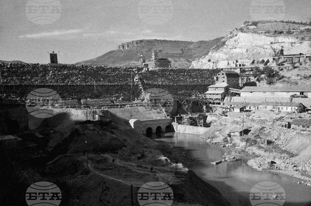 Observances: November 6