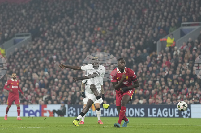 Байер Леверкузен иска да подпише нов договор с Виктор Бонифейс