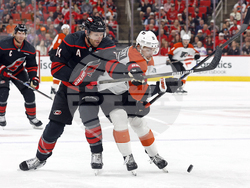 Flyers Hurricanes Hockey