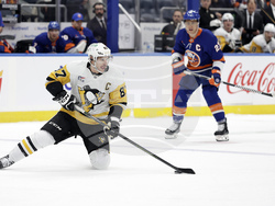 Penguins Islanders Hockey