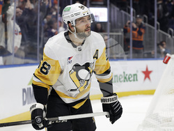 Penguins Islanders Hockey