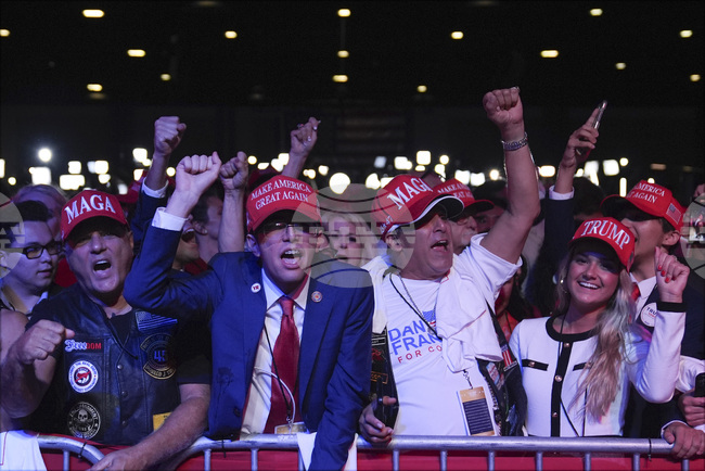 Тръмп печели ключовия щат Северна Каролина