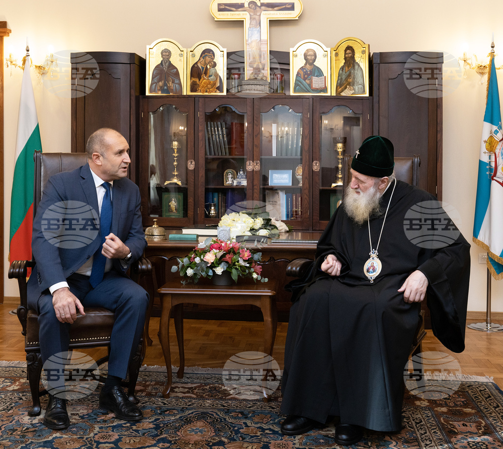Разговор на президента Румен Радев с Българския патриарх и Софийски митрополит Неoфит