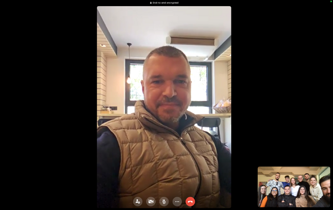 Асоциация "Докосни дъгата" – Валери Божинов към младите: Не изпадайте в зависимости