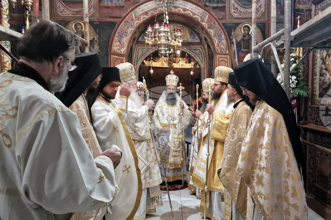  Село Орешак - Троянски манастир - панихида