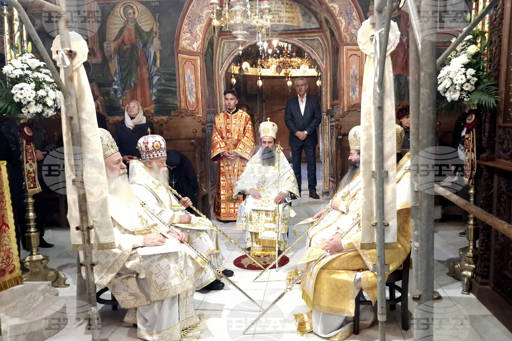 Село Орешак - Троянски манастир - панихида