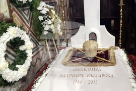 Село Орешак - Троянски манастир - панихида