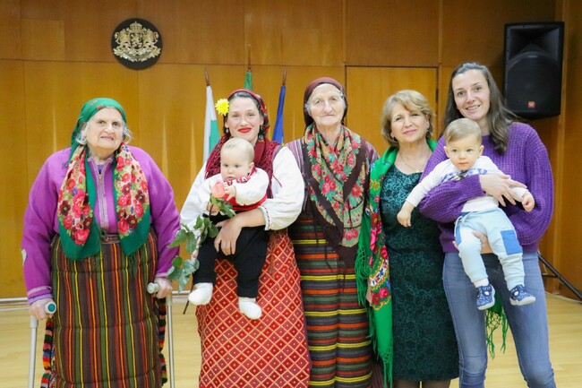 Община Банско: Бабинден