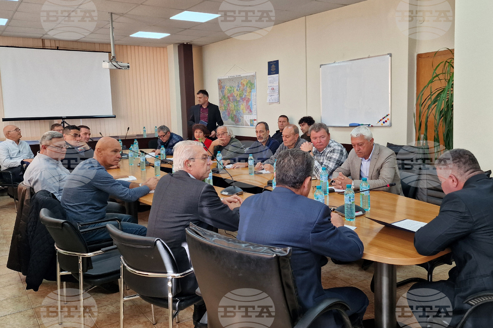 Разград - Областен съвет - заседание - зима