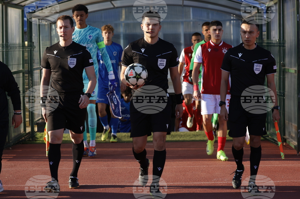 Футбол - Лига на УЕФА - младежи - ЦСКА - Генк