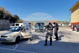 Шумен - полиция - ученици - демонстрация