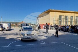 Шумен - полиция - ученици - демонстрация