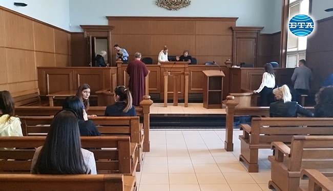 Софийският градски съд осъди Ивет Стайкова на 17 г. лишаване от свобода за убийството на актрисата Виолета Донева