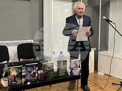 Свищов - Веселина Кожухарова - творчество - представяне