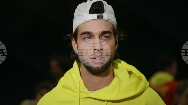 Адриан Андреев отпадна в първия кръг на турнира по тенис от сериите "Чалънджър" в Монтемар, Испания