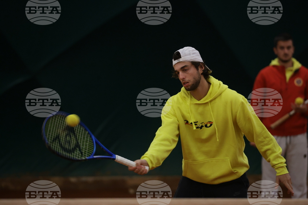 Адриан Андреев отпадна в първия кръг на турнир по тенис от сериите "Чалънджър" в Испания 