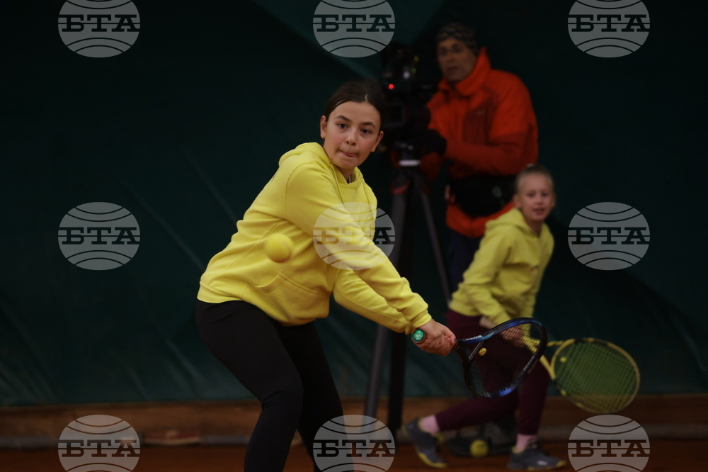 Тенис - Адриан Андреев - открит урок