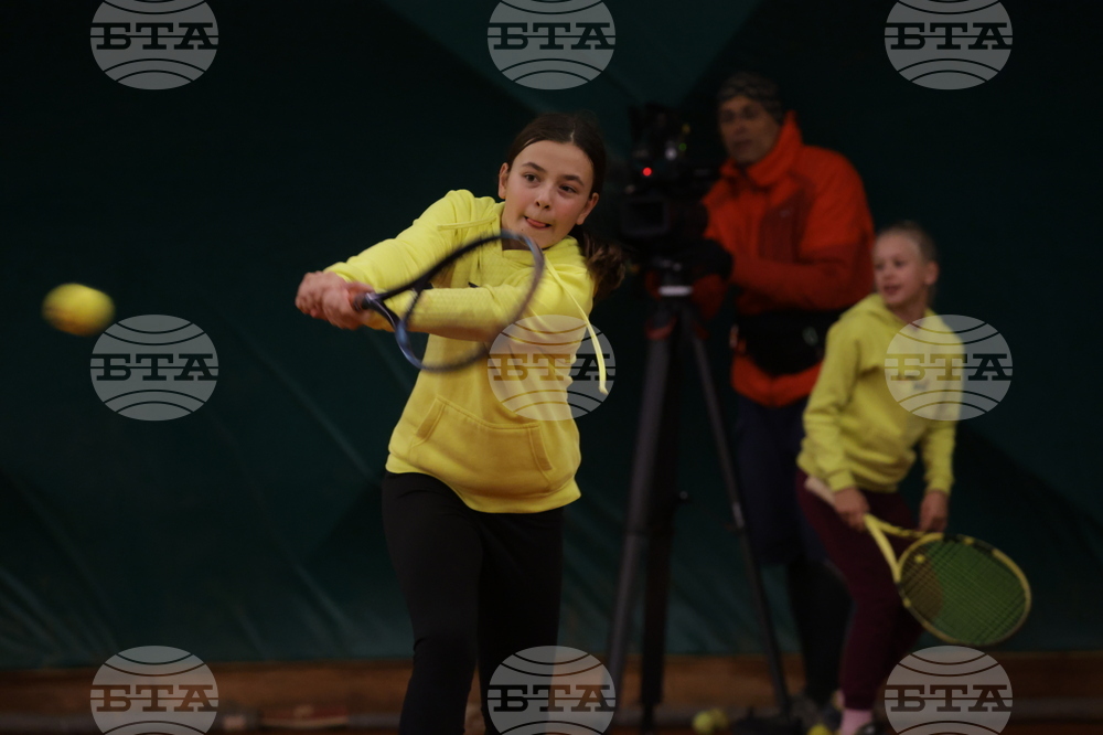 Тенис - Адриан Андреев - открит урок