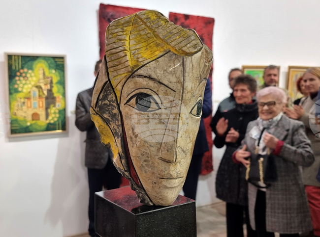 Плевен - Есенен салон - изложба - художници - награди