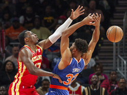 Knicks Hawks Basketball