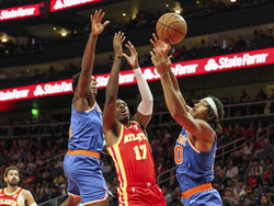 Knicks Hawks Basketball