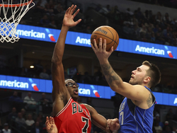 Bulls Mavericks Basketball