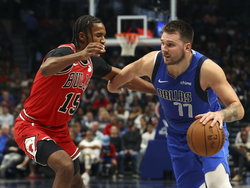 Bulls Mavericks Basketball