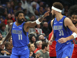 Bulls Mavericks Basketball