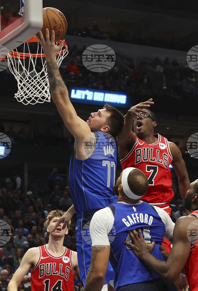 Дончич смята, че Клей Томпсън се нуждае от още време за адаптация в Далас