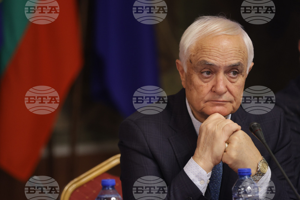 Minister Zapryanov Takes Part in Ukraine Defence Contact Group Meeting
