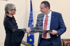 Министерство на транспорта и съобщенията - споразумение - подписване