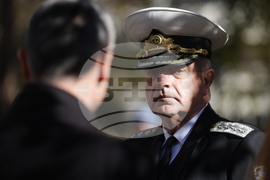 Мавзолей-гробница на княз Александър I Батенберг - полагане на венци - Емил Ефтимов