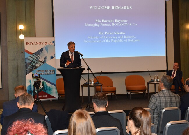 Министър Николов: България вече е сред водещите дестинации в Югоизточна Европа за започване на бизнес