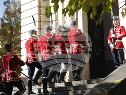 Мавзолей-гробница на княз Александър I Батенберг - полагане на венци