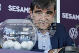 Футбол - жребий - осминафинали