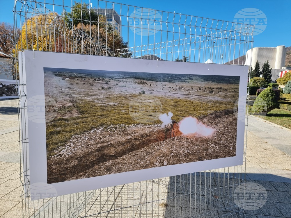 Сливен - „Сухопътни войски - ние сме там, където има нужда от нас“ - изложба