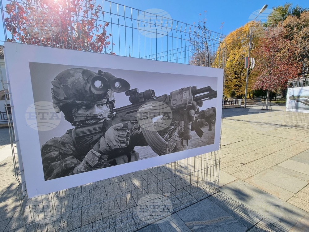 Сливен - „Сухопътни войски - ние сме там, където има нужда от нас“ - изложба